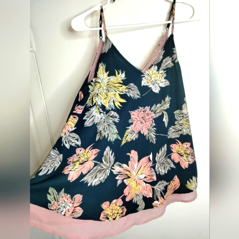 Sienna Sky (Size M) Multicolored Floral Sleeveless Semi-Sheer Trim Camisole